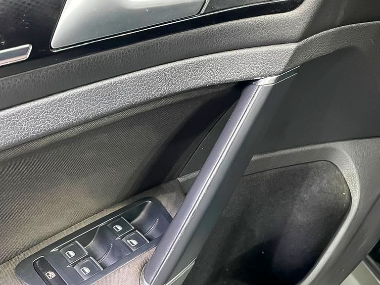 VolksWagen Golf Highline 1.4 TSI 140cv Aut.