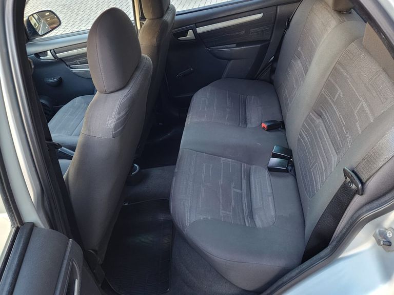 Chevrolet PRISMA Sed. Maxx 1.0 8V FlexPower 4p