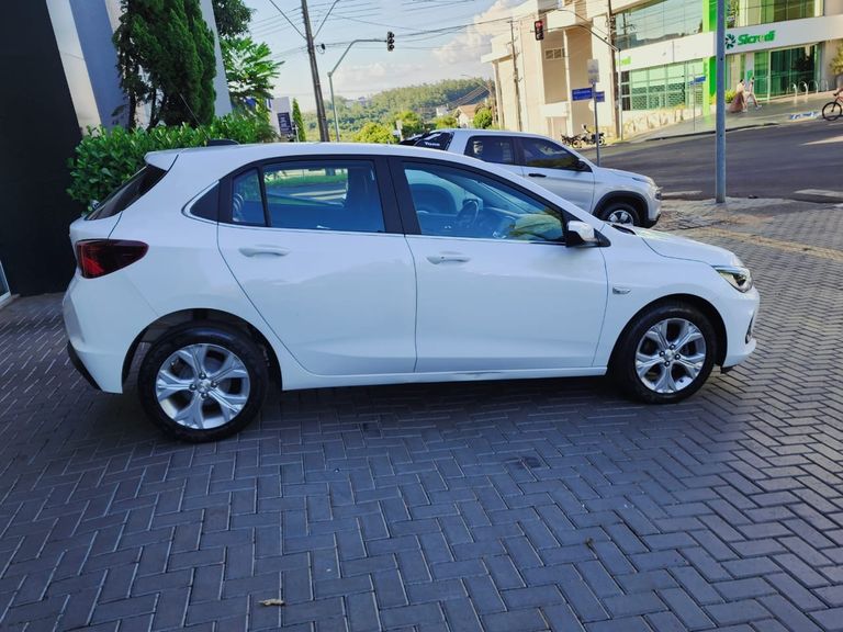 Chevrolet ONIX HATCH PREM. 1.0 12V TB Flex 5p Aut.