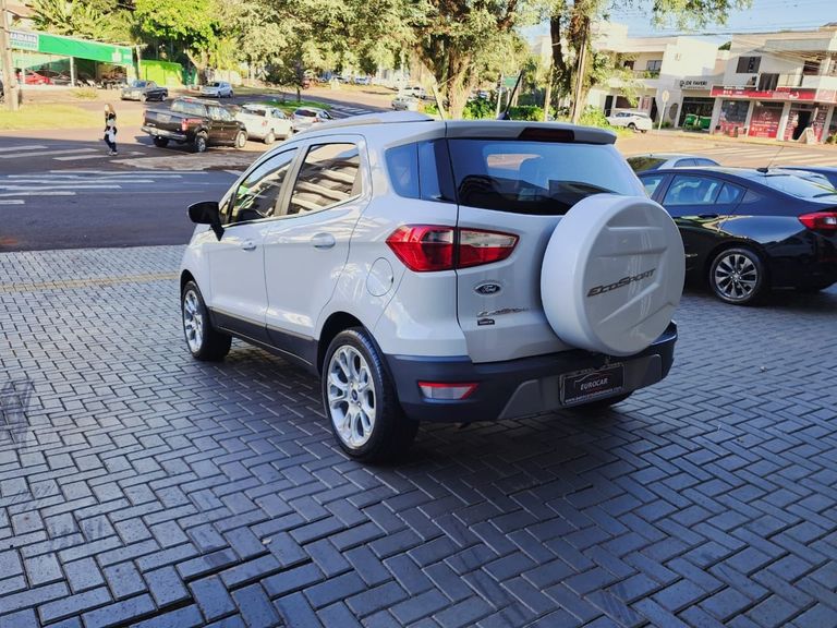 Ford EcoSport TITANIUM 2.0 16V Flex 5p Aut.