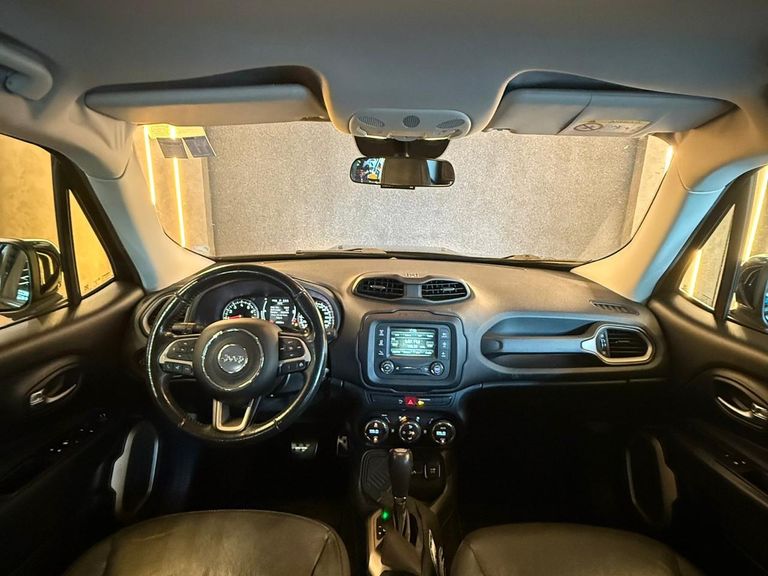 Jeep Renegade Longitude 1.8 4x2 Flex 16V Aut.