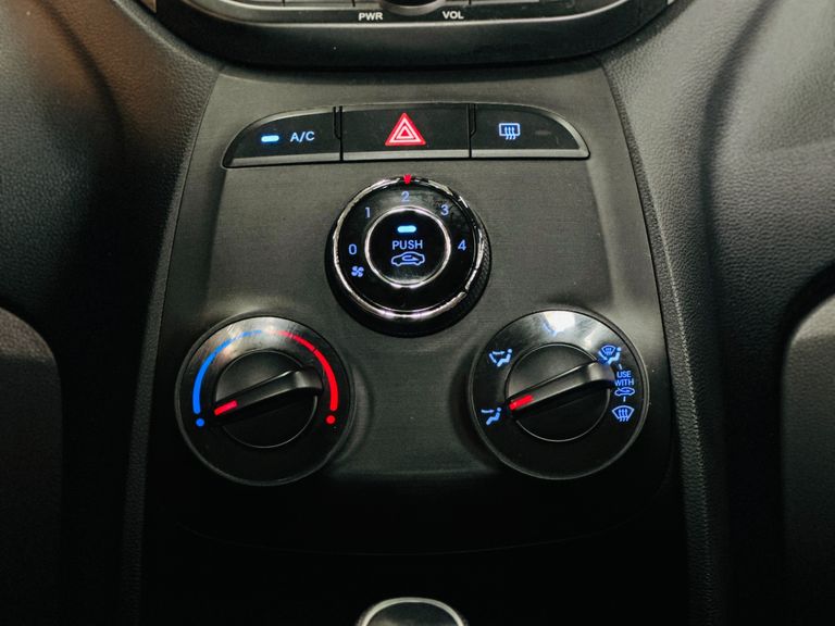 Hyundai HB20S C.Style/C.Plus1.6 Flex 16V Aut. 4p