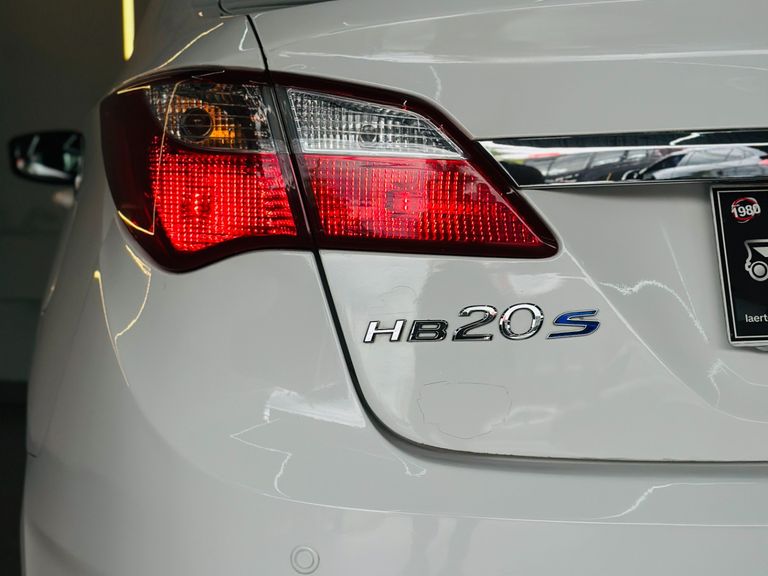 Hyundai HB20S C.Style/C.Plus1.6 Flex 16V Aut. 4p