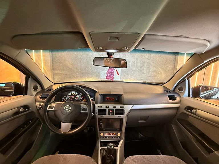 Chevrolet Vectra Elegan. 2.0 MPFI 8V FlexPower Mec