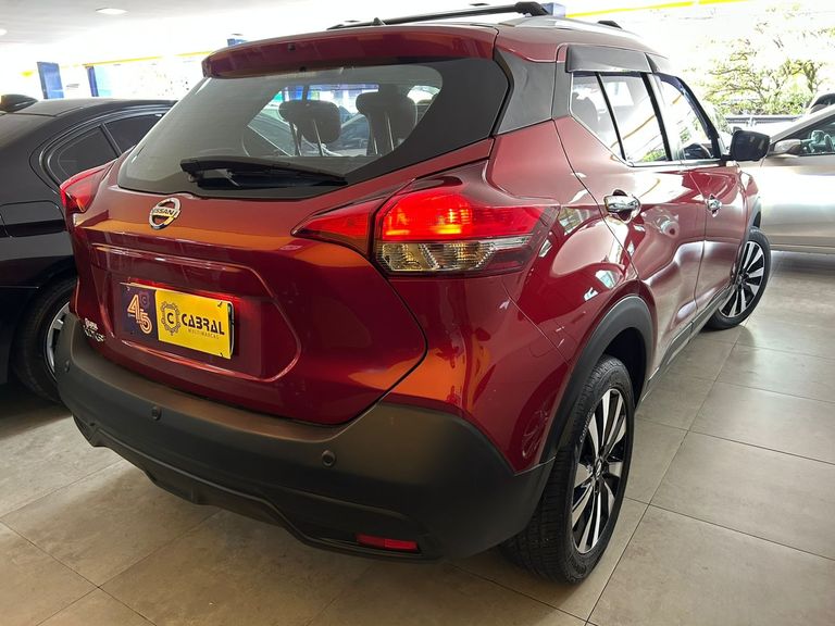 Nissan KICKS SL 1.6 16V FlexStar 5p Aut.
