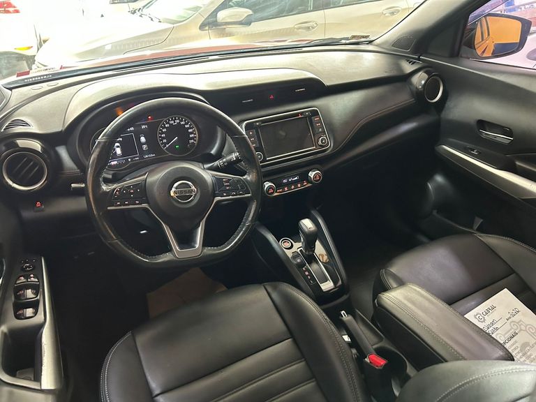 Nissan KICKS SL 1.6 16V FlexStar 5p Aut.