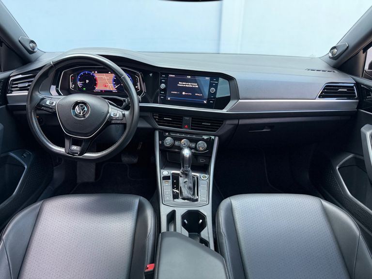 VolksWagen JETTA R-Line 250 TSI 1.4 Flex 16V Aut.