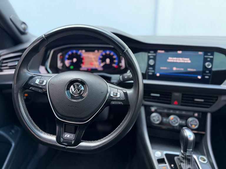 VolksWagen JETTA R-Line 250 TSI 1.4 Flex 16V Aut.