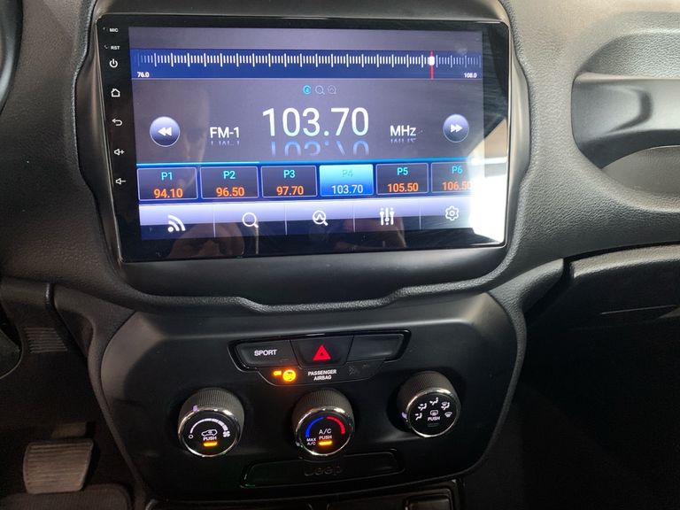 Jeep Renegade 1.8 4x2 Flex 16V Aut.