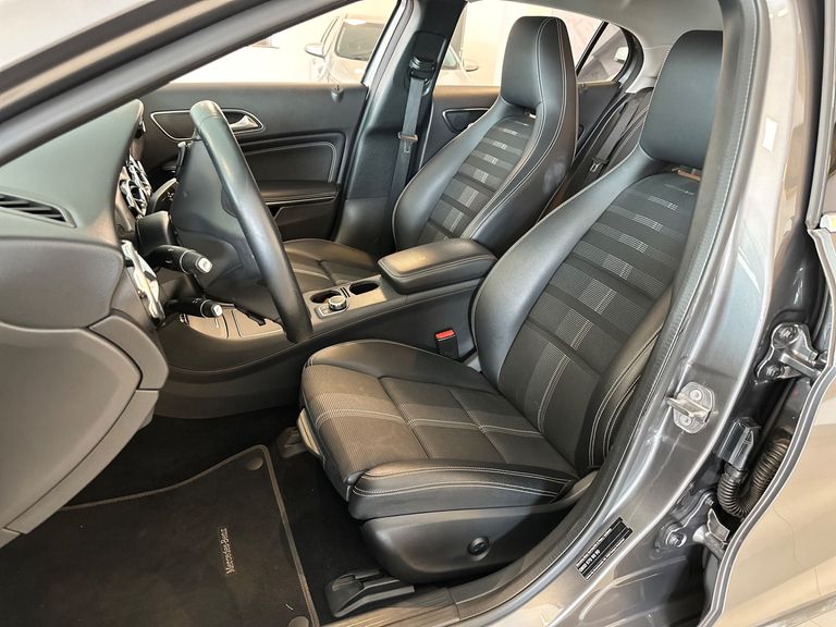 Mercedes GLA 200 Advance 1.6/1.6 TB 16V Flex Aut.