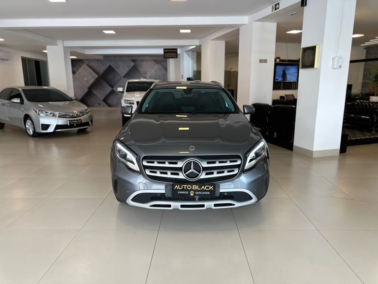 Mercedes GLA 200 Advance 1.6/1.6 TB 16V Flex Aut.