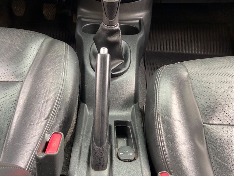 Nissan VERSA SL 1.6 16V FlexStart 4p Mec.