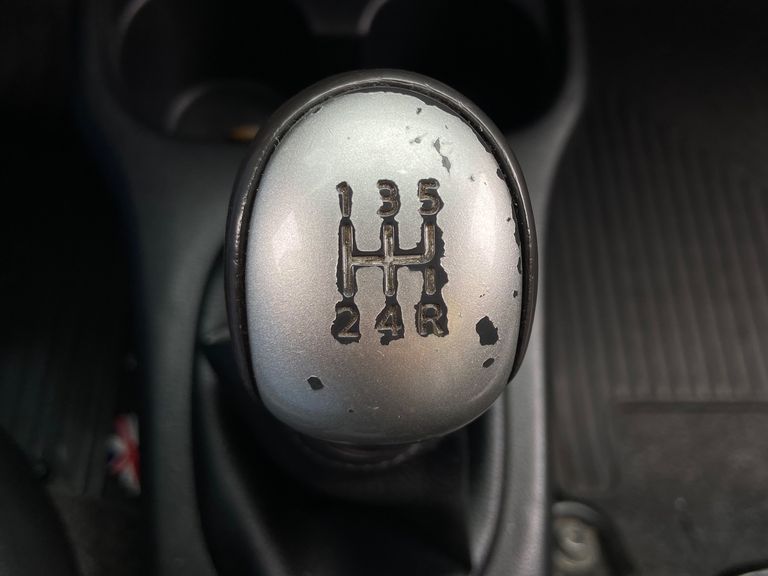 Nissan VERSA SL 1.6 16V FlexStart 4p Mec.