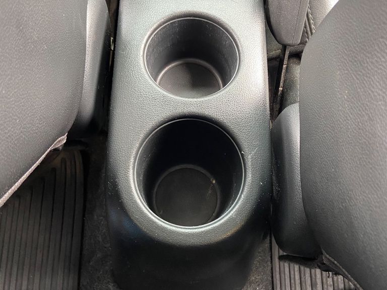 Nissan VERSA SL 1.6 16V FlexStart 4p Mec.