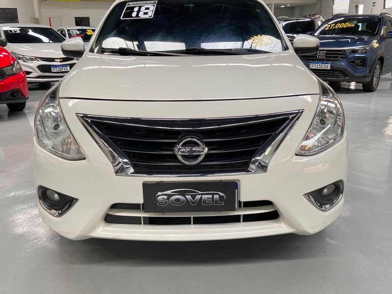 Nissan VERSA SL 1.6 16V FlexStart 4p Mec.