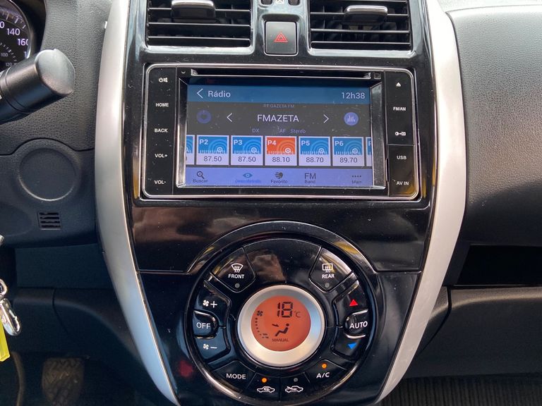 Nissan VERSA SL 1.6 16V FlexStart 4p Mec.