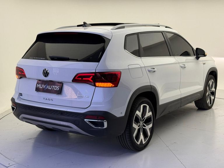 VolksWagen TAOS Highline 1.4 250 TSI Flex Aut.