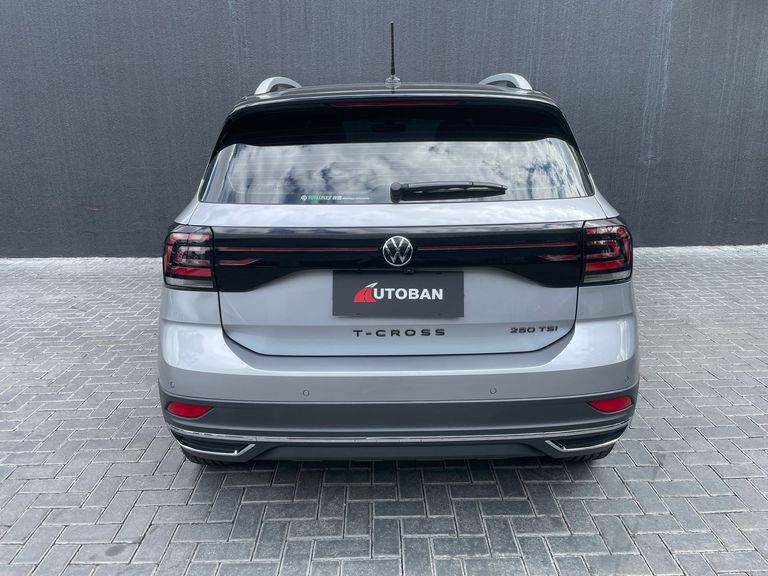 VolksWagen T-Cross Hig. 250 TSI 1.4 Flex 16V 5p Aut