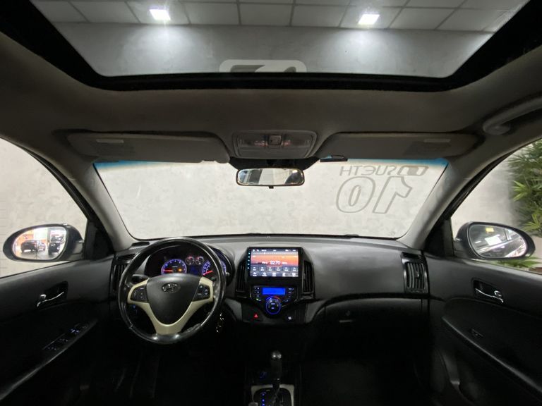 Hyundai i30 2.0 16V 145cv 5p Aut.