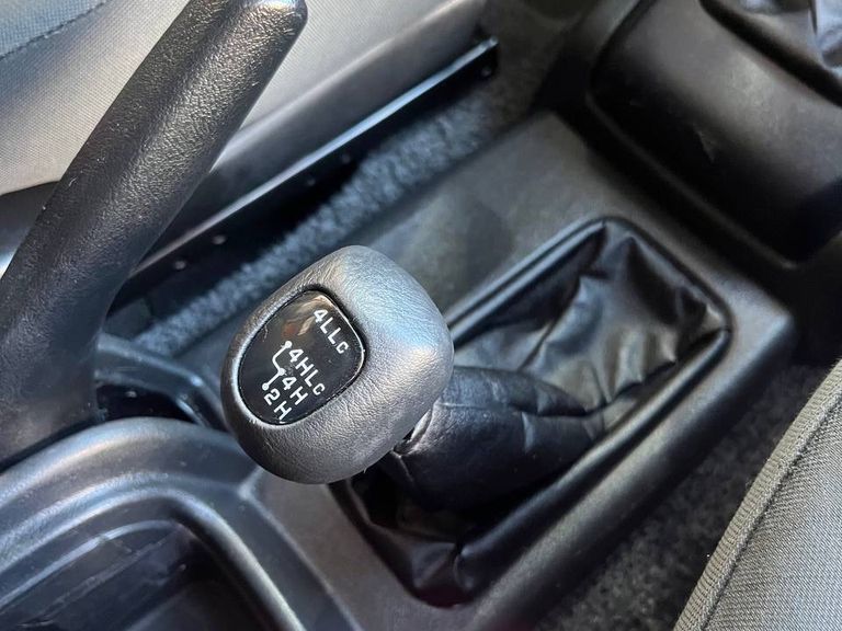 Mitsubishi Pajero TR4 2.0/ 2.0 Flex 16V 4x4 Mec.