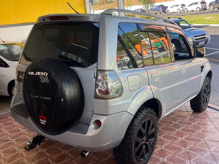 Mitsubishi Pajero TR4 2.0/ 2.0 Flex 16V 4x4 Mec.