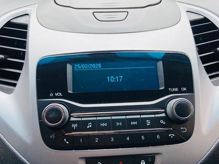 Ford Ka+ Sedan 1.0 SE/SE PLUS TiVCT Flex 4p