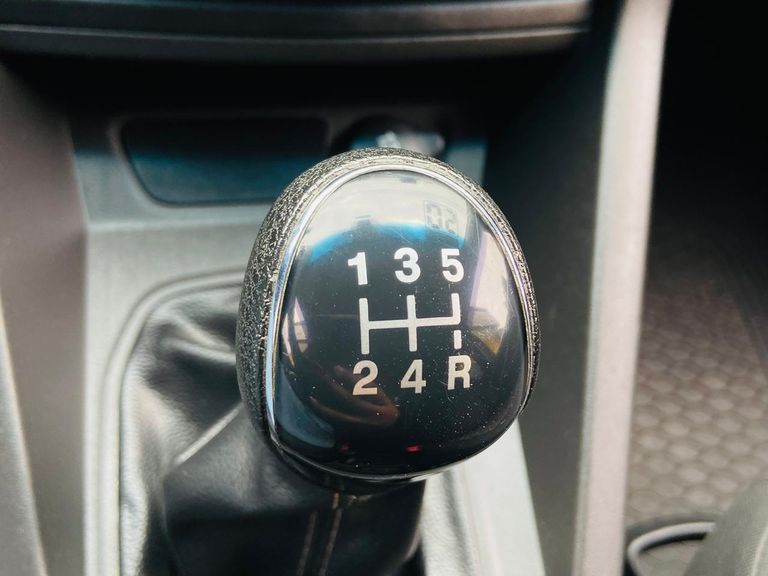 Ford Ka+ Sedan 1.0 SE/SE PLUS TiVCT Flex 4p