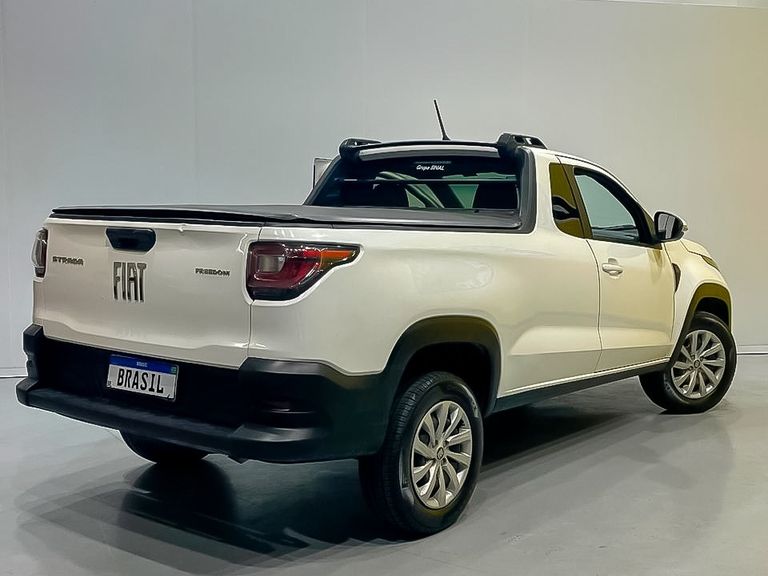 Fiat Strada Freedom 1.3 Flex 8V  CS Plus