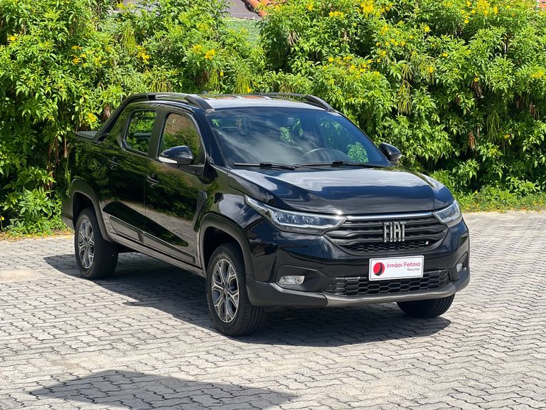 Fiat Strada Volcano 1.3 Flex 8V CD