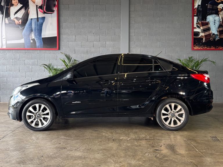 Hyundai HB20S Unique 1.0 Flex 12V Mec.