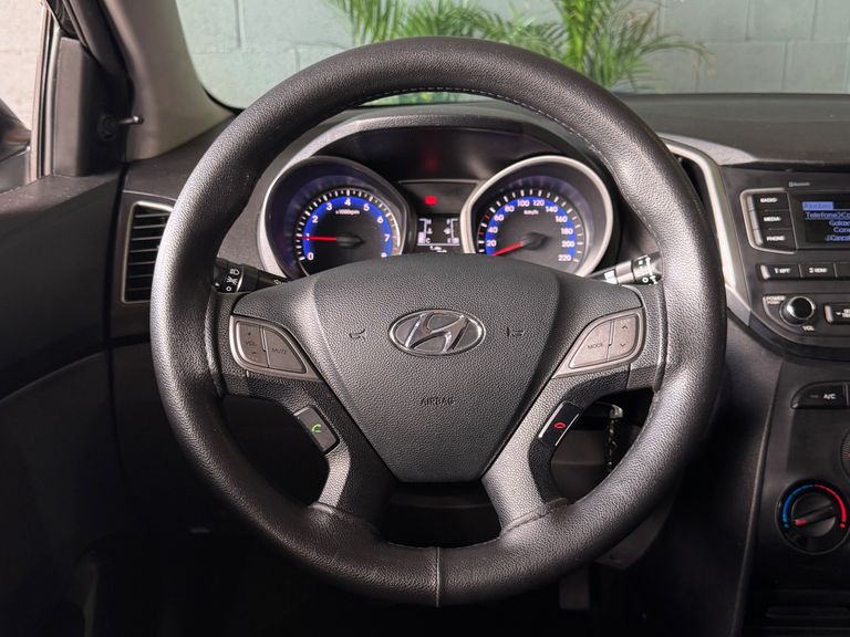 Hyundai HB20S Unique 1.0 Flex 12V Mec.