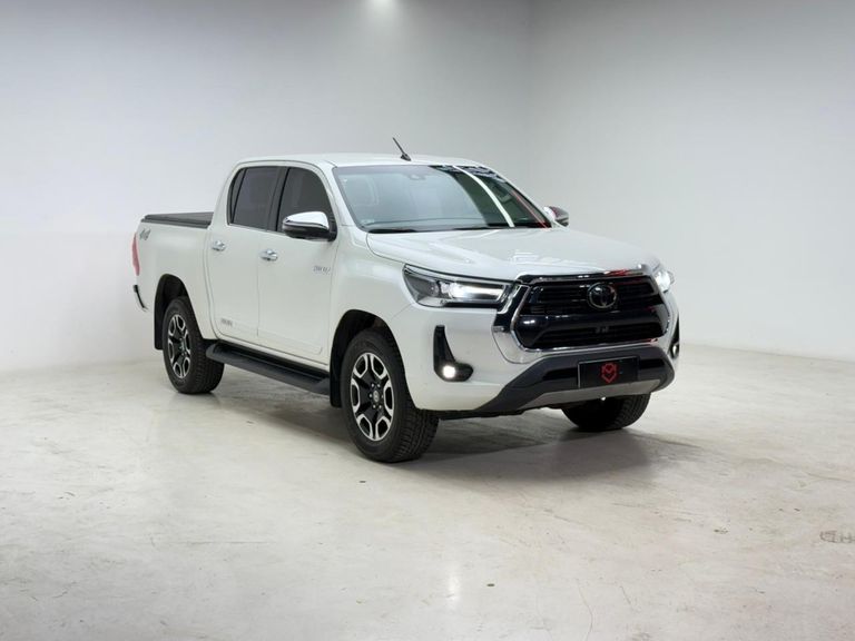 Toyota Hilux CD SRX 4x4 2.8 TDI 16V Diesel Aut.