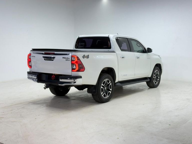Toyota Hilux CD SRX 4x4 2.8 TDI 16V Diesel Aut.