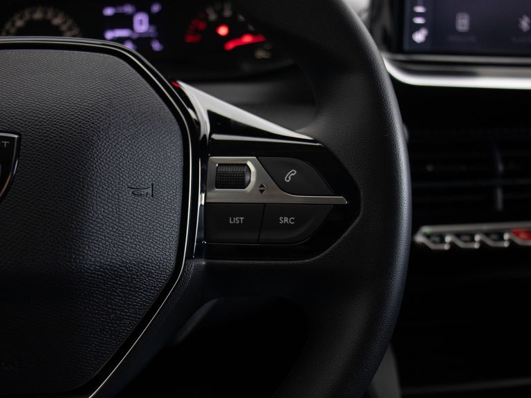 Peugeot 208 Active 1.0 Turbo 200 5p Aut.