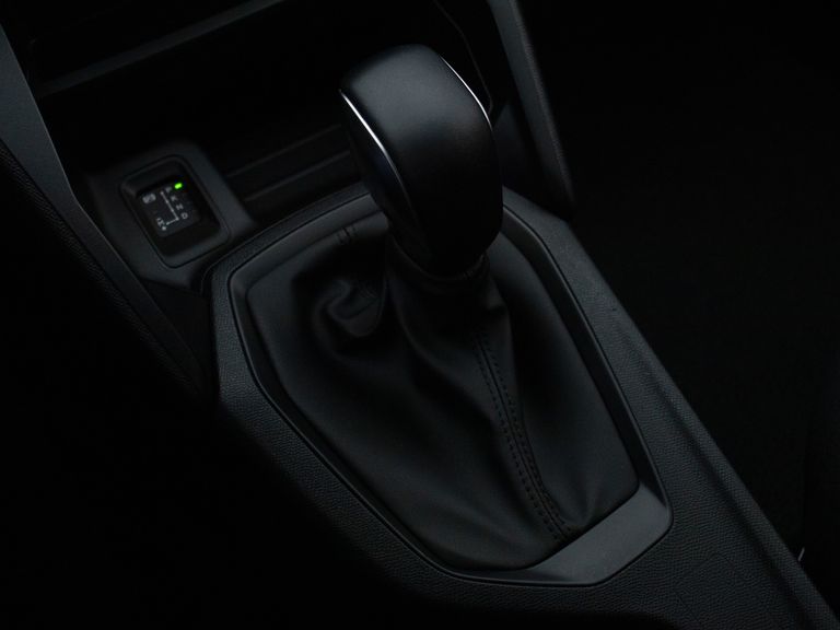 Peugeot 208 Active 1.0 Turbo 200 5p Aut.