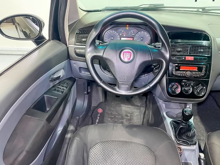 Fiat LINEA ESSENCE 1.8 Flex 16V 4p