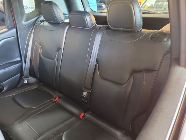 Jeep Renegade Trailhawk 2.0 4x4 TB Diesel Aut