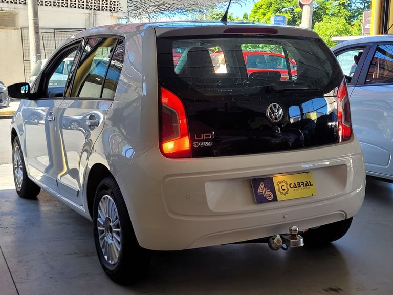 VolksWagen up! move 1.0 TSI Total Flex 12V 5p
