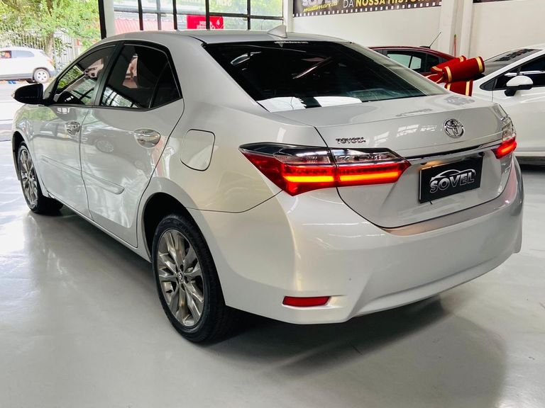 Toyota Corolla XEi 2.0 Flex 16V Aut.