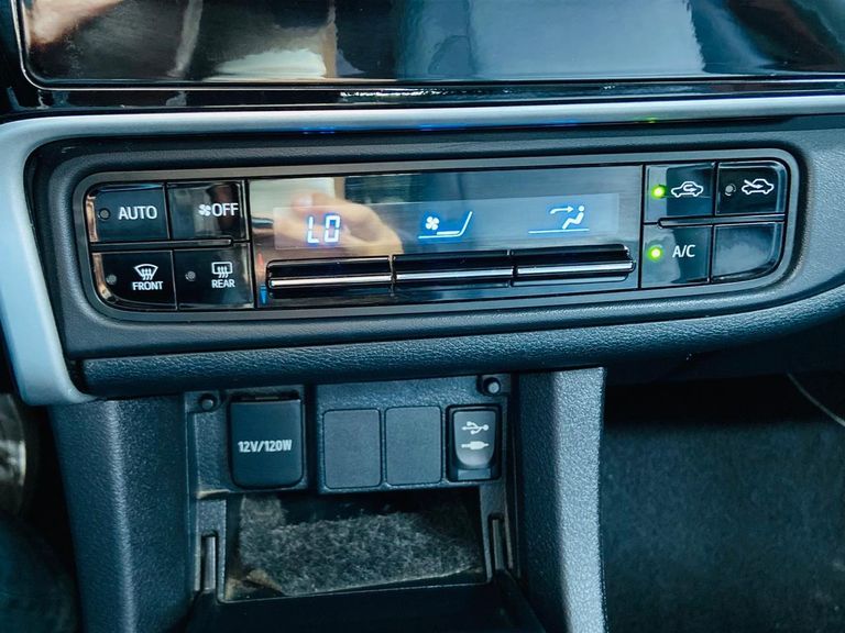 Toyota Corolla XEi 2.0 Flex 16V Aut.