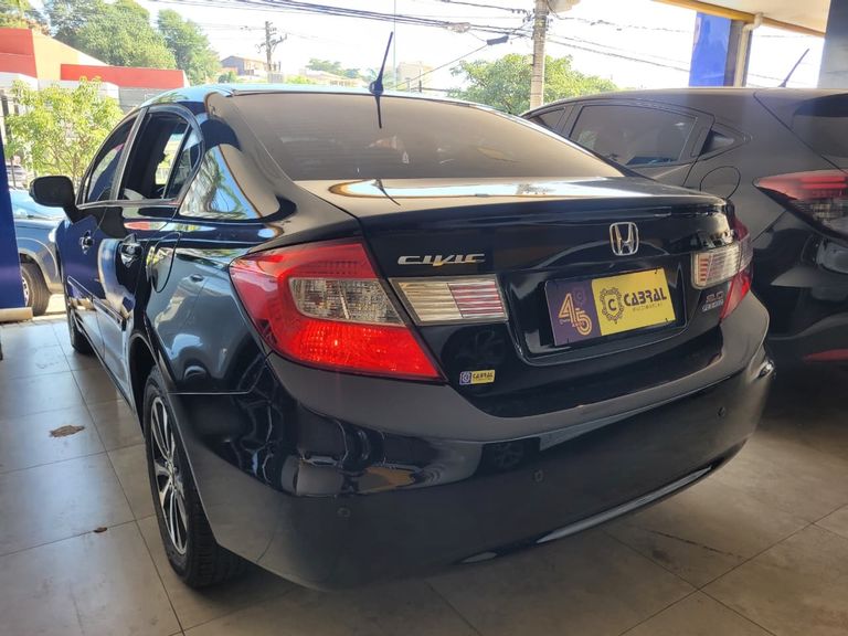 Honda Civic Sedan LXR 2.0 Flexone 16V Aut. 4p