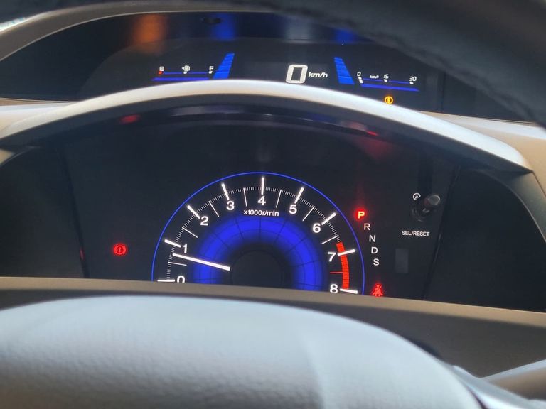 Honda Civic Sedan LXR 2.0 Flexone 16V Aut. 4p