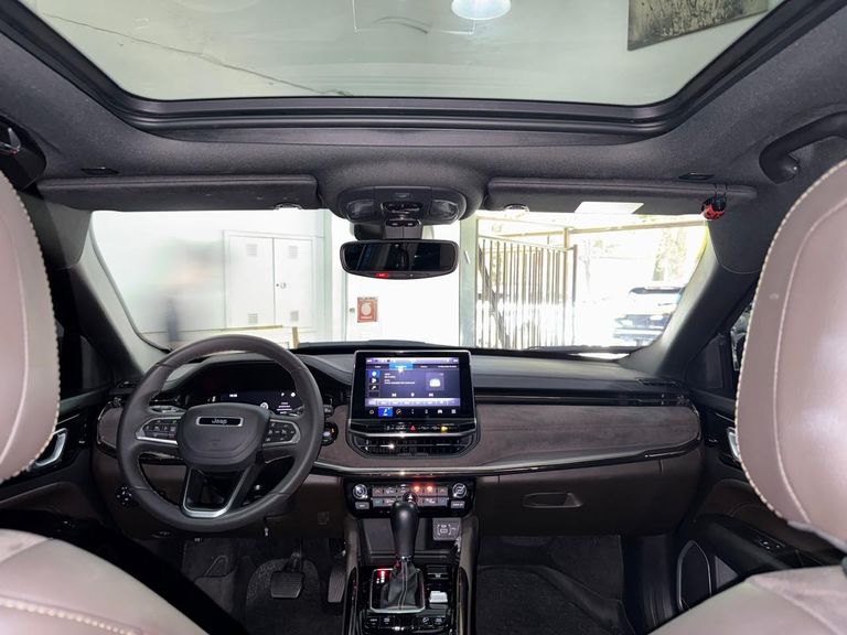 Jeep Commander Overl. TD380 2.0 4x4 Die. Aut.