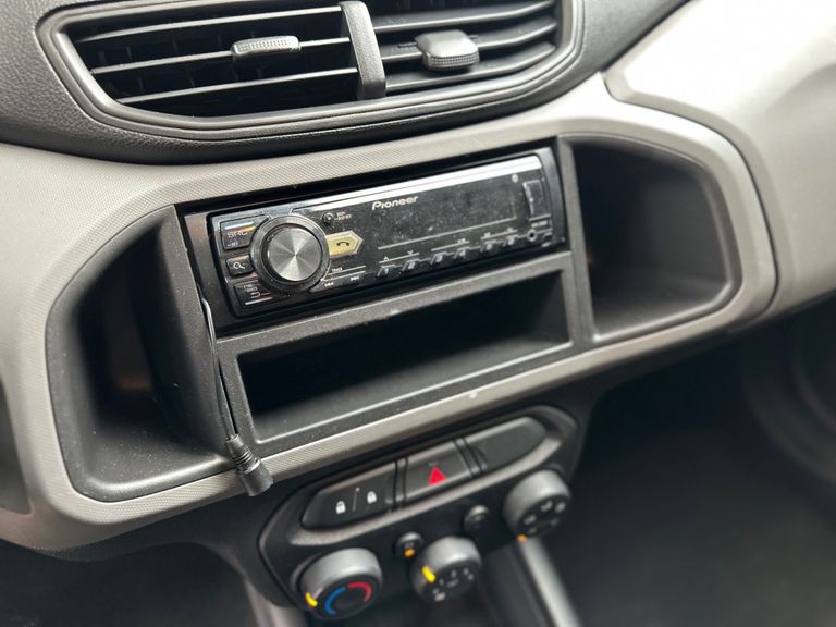 Chevrolet ONIX HATCH Joy 1.0 8V Flex 5p Mec.