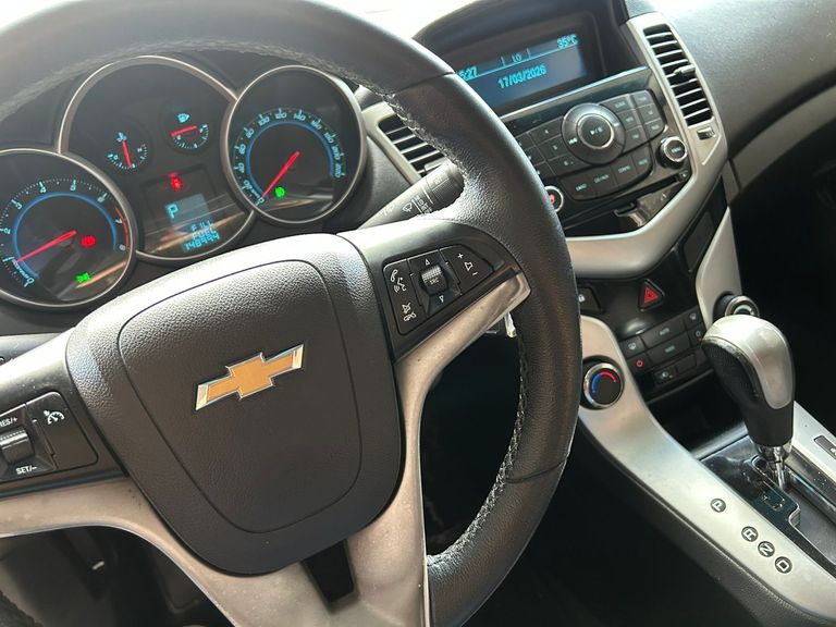 Chevrolet CRUZE LT 1.8 16V FlexPower 4p Aut.