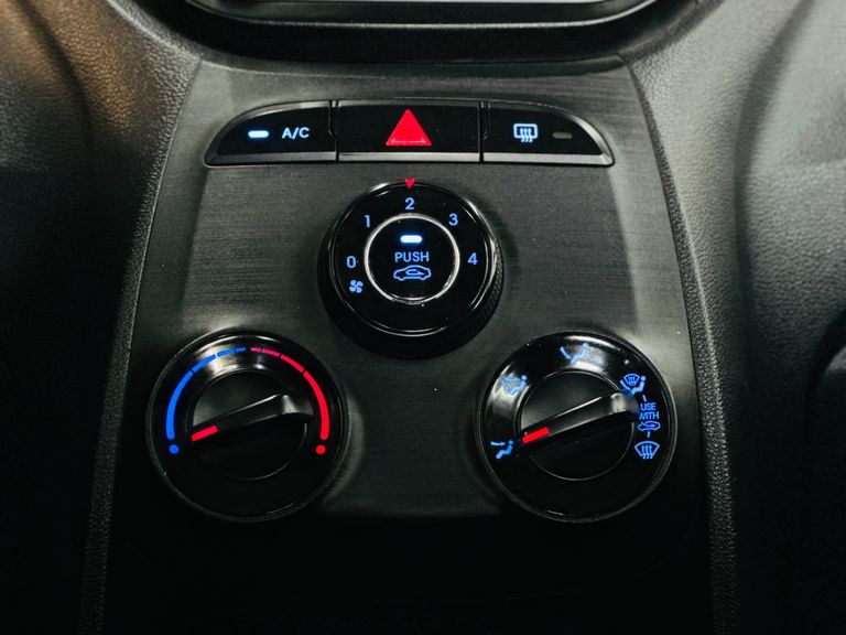 Hyundai HB20 Unique 1.0 Flex 12V Mec.