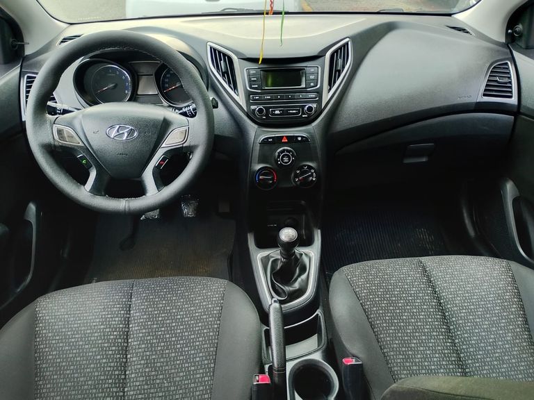 Hyundai HB20 Unique 1.0 Flex 12V Mec.