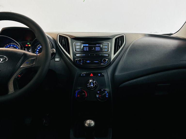 Hyundai HB20 Unique 1.0 Flex 12V Mec.