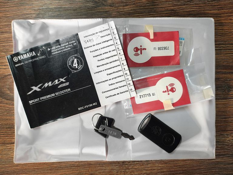 YAMAHA XMAX 250 ABS