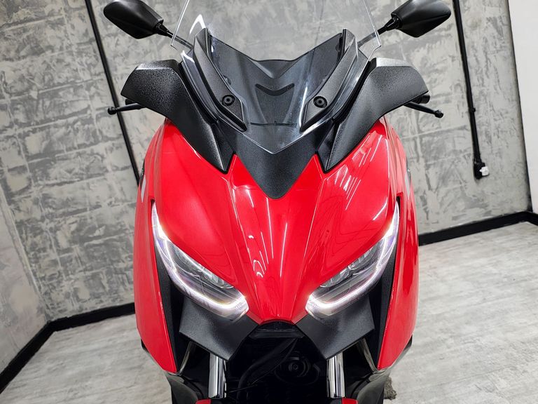 YAMAHA XMAX 250 ABS